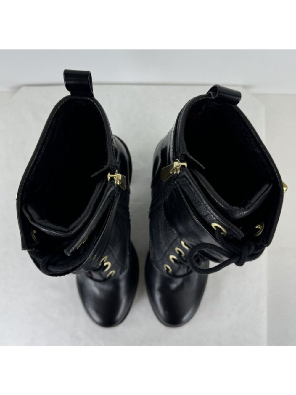 Guess Finlay Black Side Zip High Heel Leather Boots Womens Sz 8.5M Buckle Strap - Picture 7 of 16